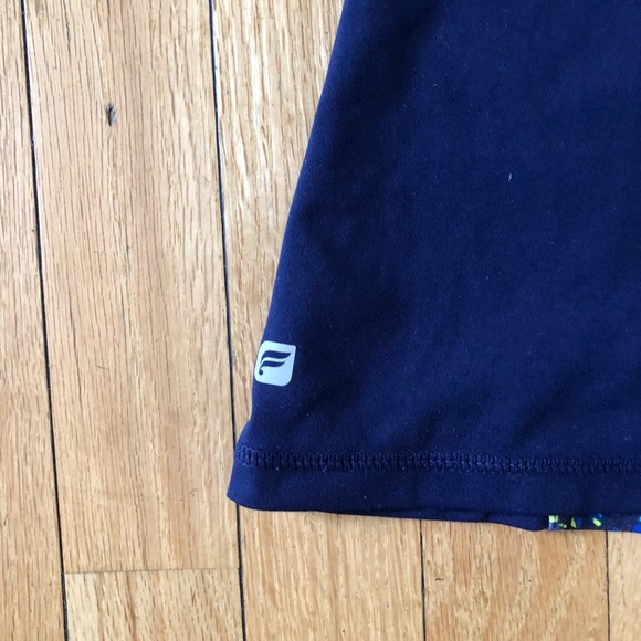Fabletics workout top - Picture 4 of 5